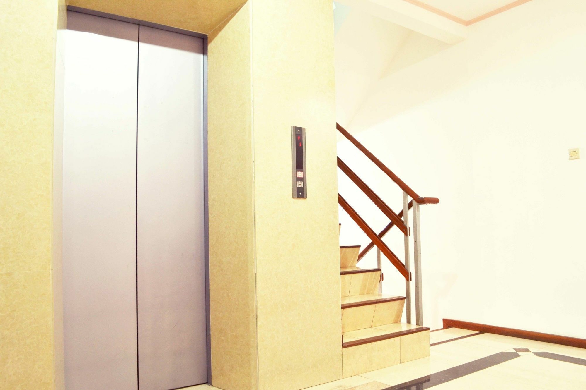 Newton Residence Jakarta Exterior foto